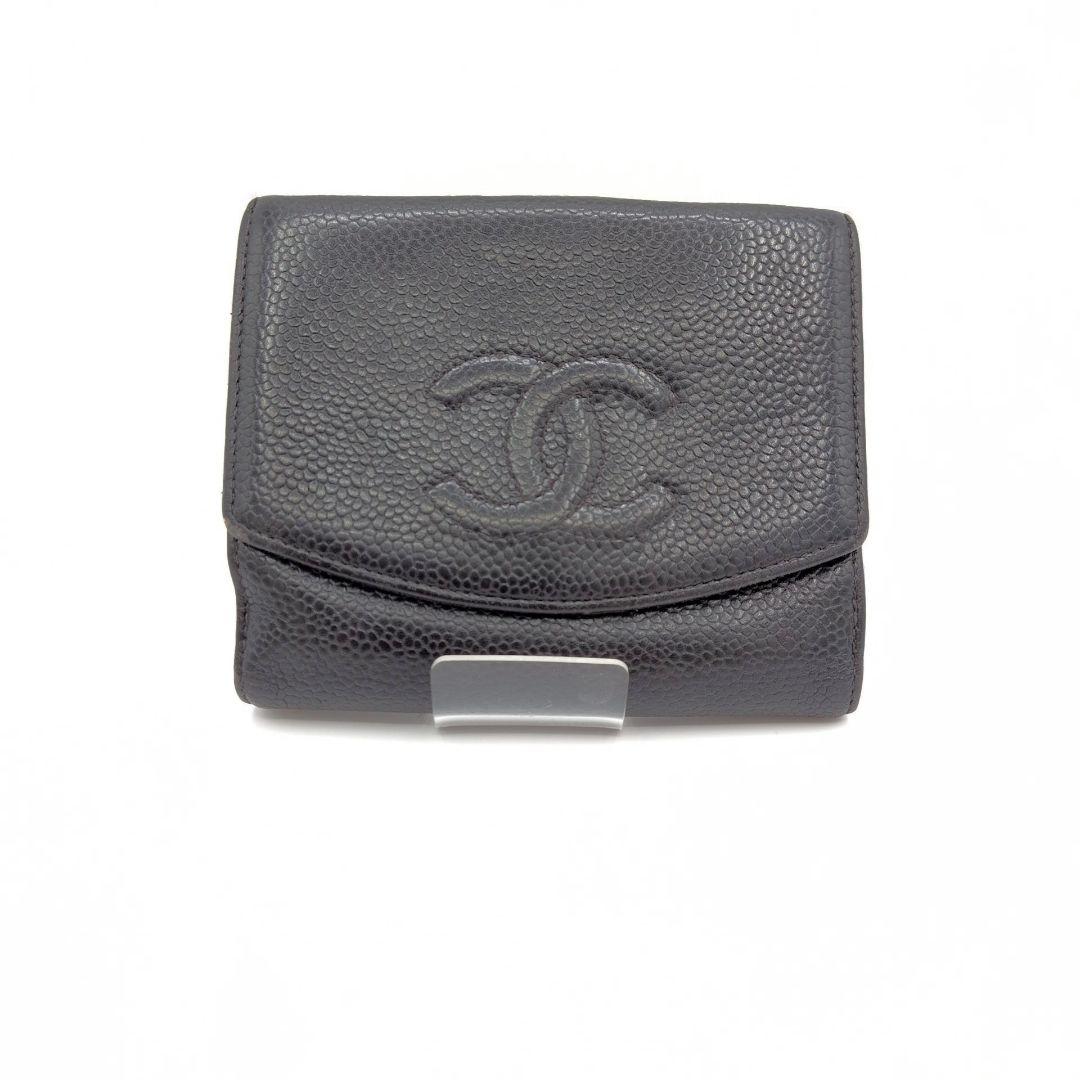 シャネル　キャビアスキン　ココマーク　二つ折り財布　CHANEL