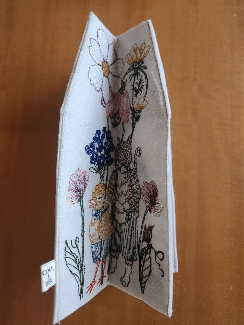 【新品】CORAL&TUSK イースター　春　ティッシュボックスカバー