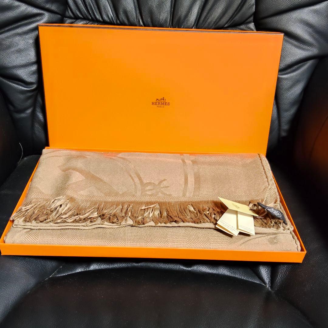 ジ*ー様 HERMESエルメス ベージュ フリンジマフラー　ショール　未使用、ダ