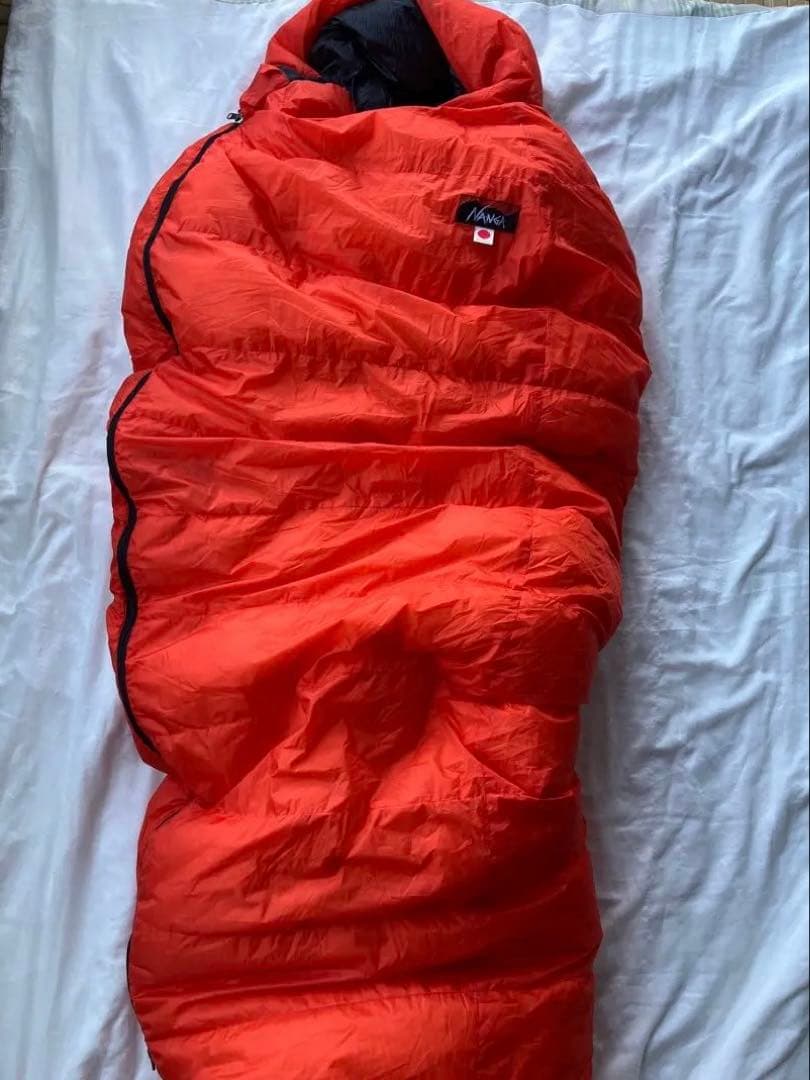 NANGA レベル8-23オーロラライト レギュラーサイズ レッド