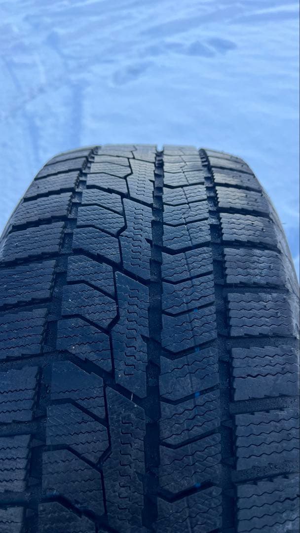 2025年製　スタッドレスタイヤ(2本/4本中)②