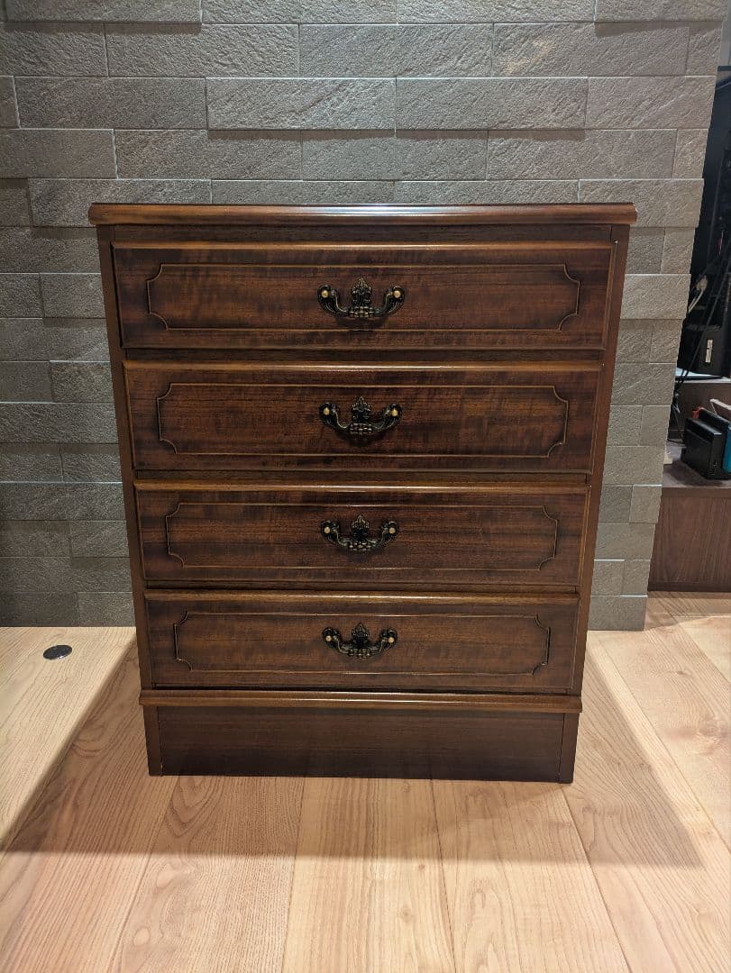【カリモク】4段チェスト 木製 タンス 箪笥 クラシック アンティーク調