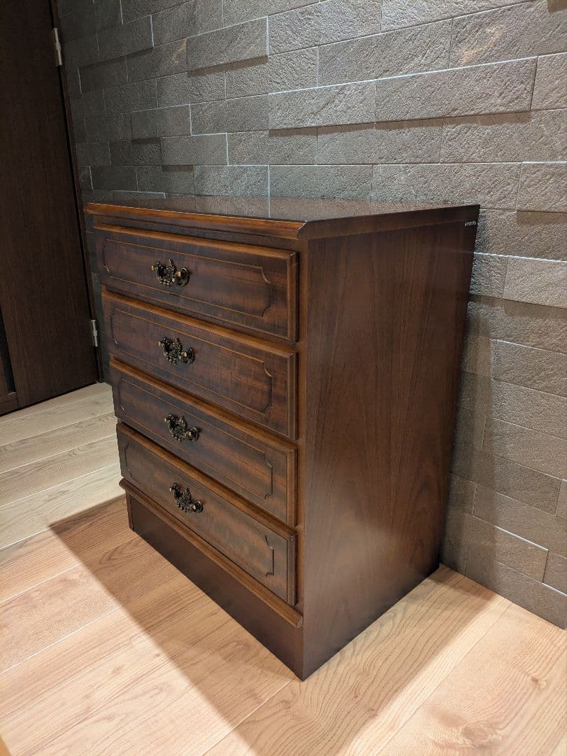 【カリモク】4段チェスト 木製 タンス 箪笥 クラシック アンティーク調