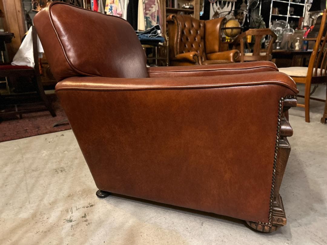 Lloyd's Antiques / ロイズ・アンティークス｜1人掛けソファ