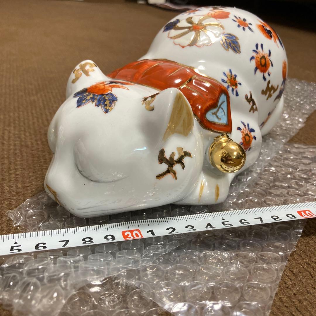 九谷焼 眠り猫 置物 花柄