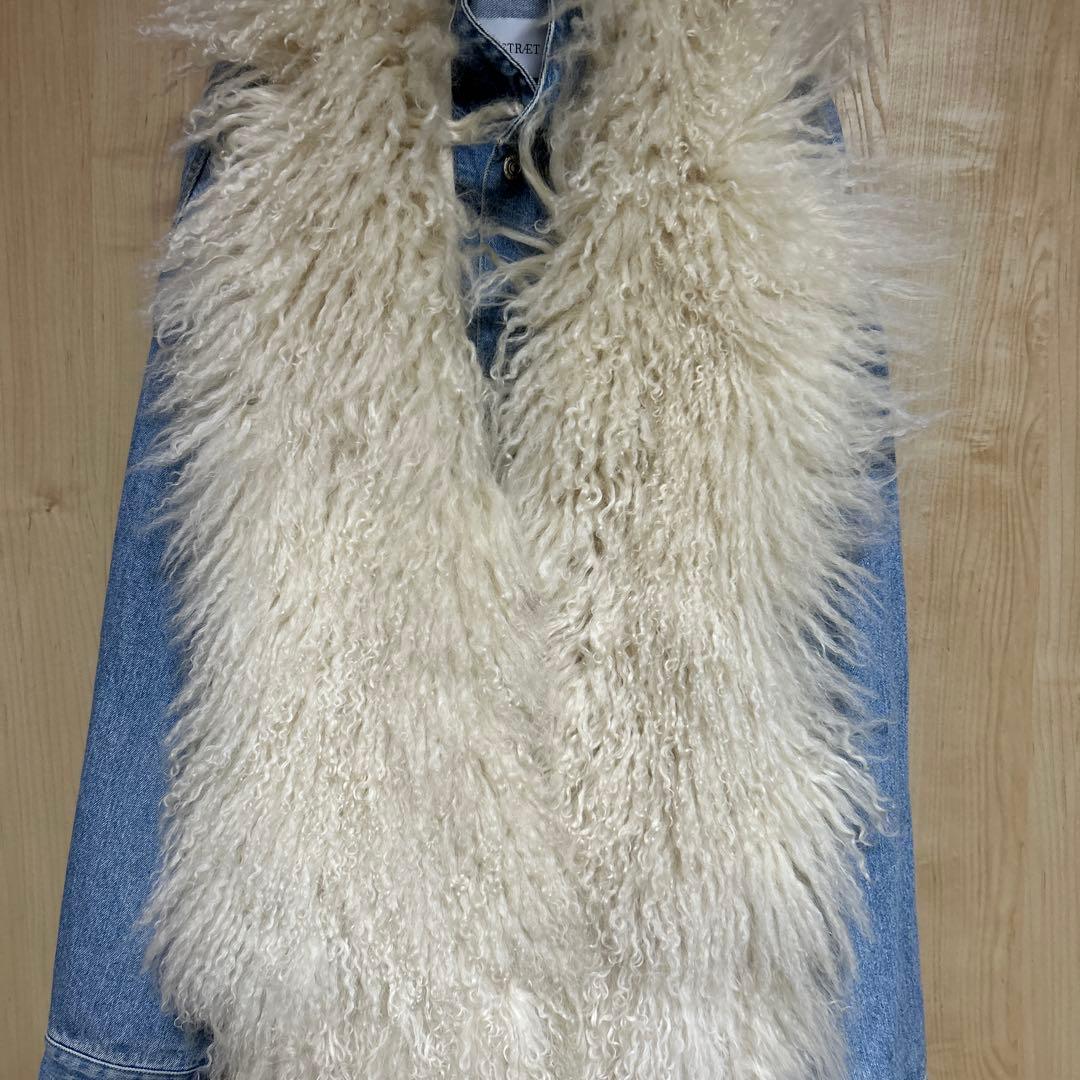 GUSHLOW&COLEムートンマフラー