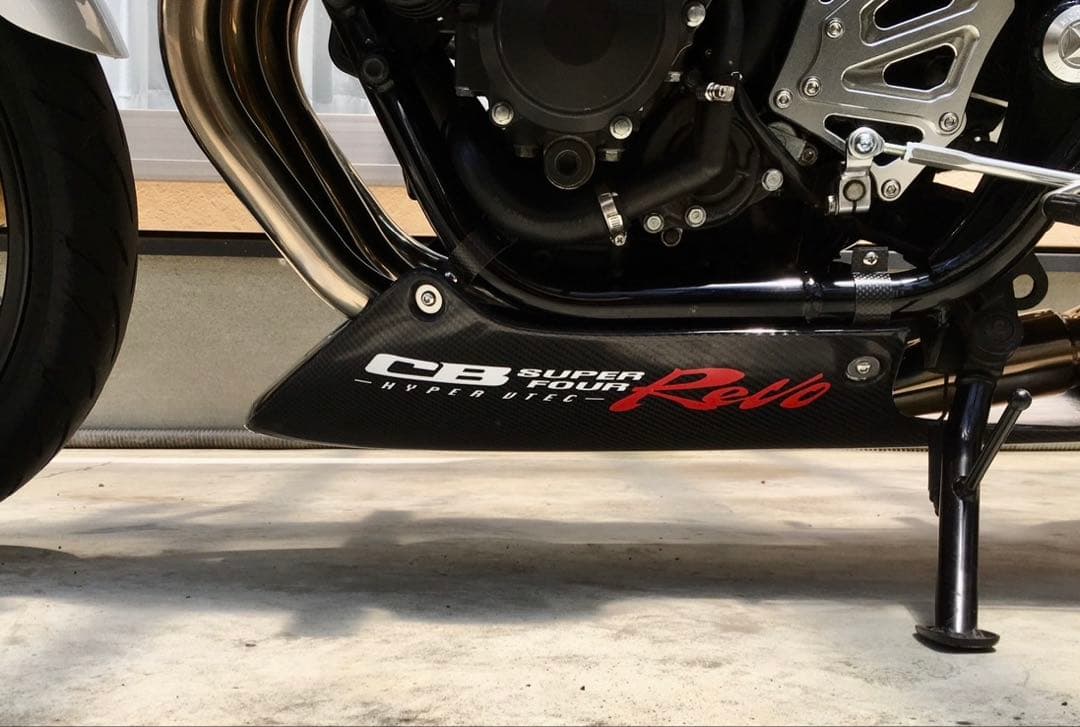 マジカルレーシング　アンダーカウル CB400SF/SB NC42