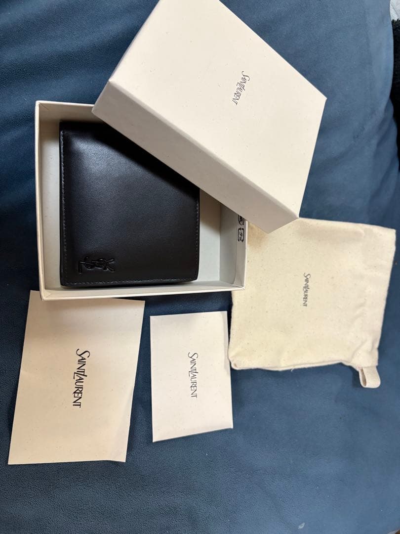 な*ピ様 SAINT LAURENT ブラック 二つ折り財布