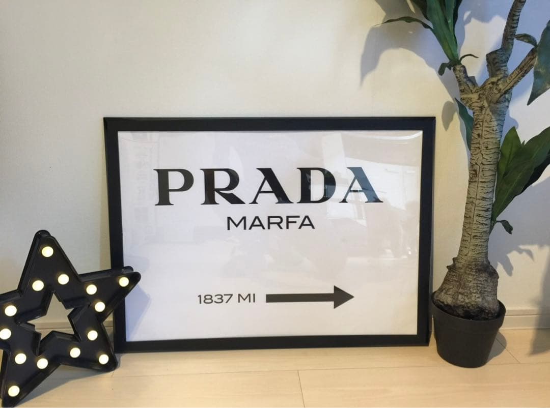 Prada Marfa ポスター 額付き