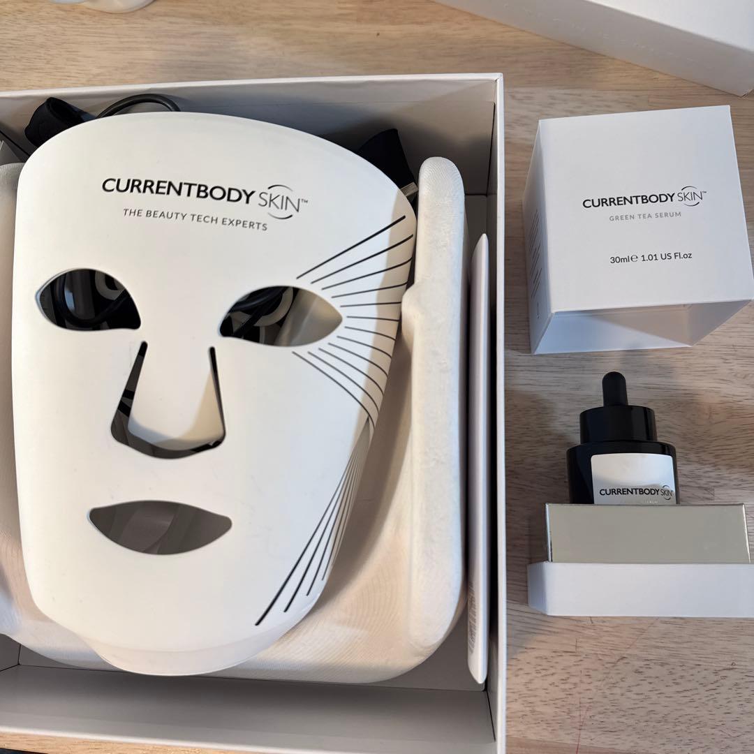 カレントボディスキン　LED ライトセラピーマスク&グリーンティーセラム