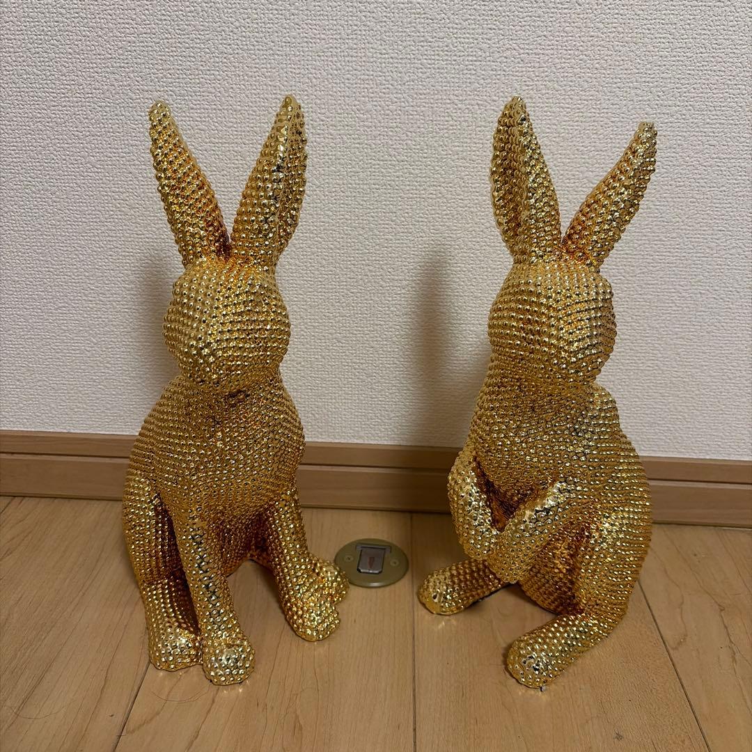 金色ウサギの置物2体セット