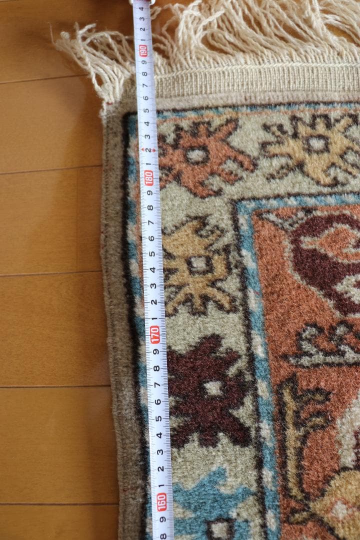 ＜１点物＞　ヴィンテージラグ　ペルシャ絨毯　１８６×１２９cm