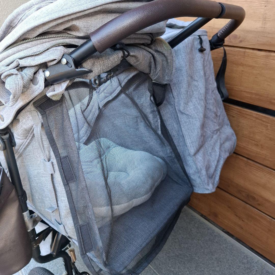 双子ベビーカー　ココダブルフロムバース