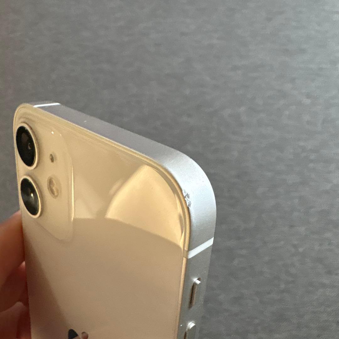 【背面右下目立つ傷あり】iPhone 12 mini 128gb ホワイト