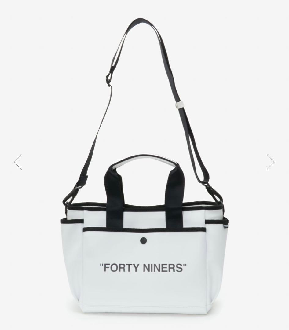 ゴルフバッグ・キャディバッグ TFW49 LUXURY LEATHER ROUND BAG WHITE