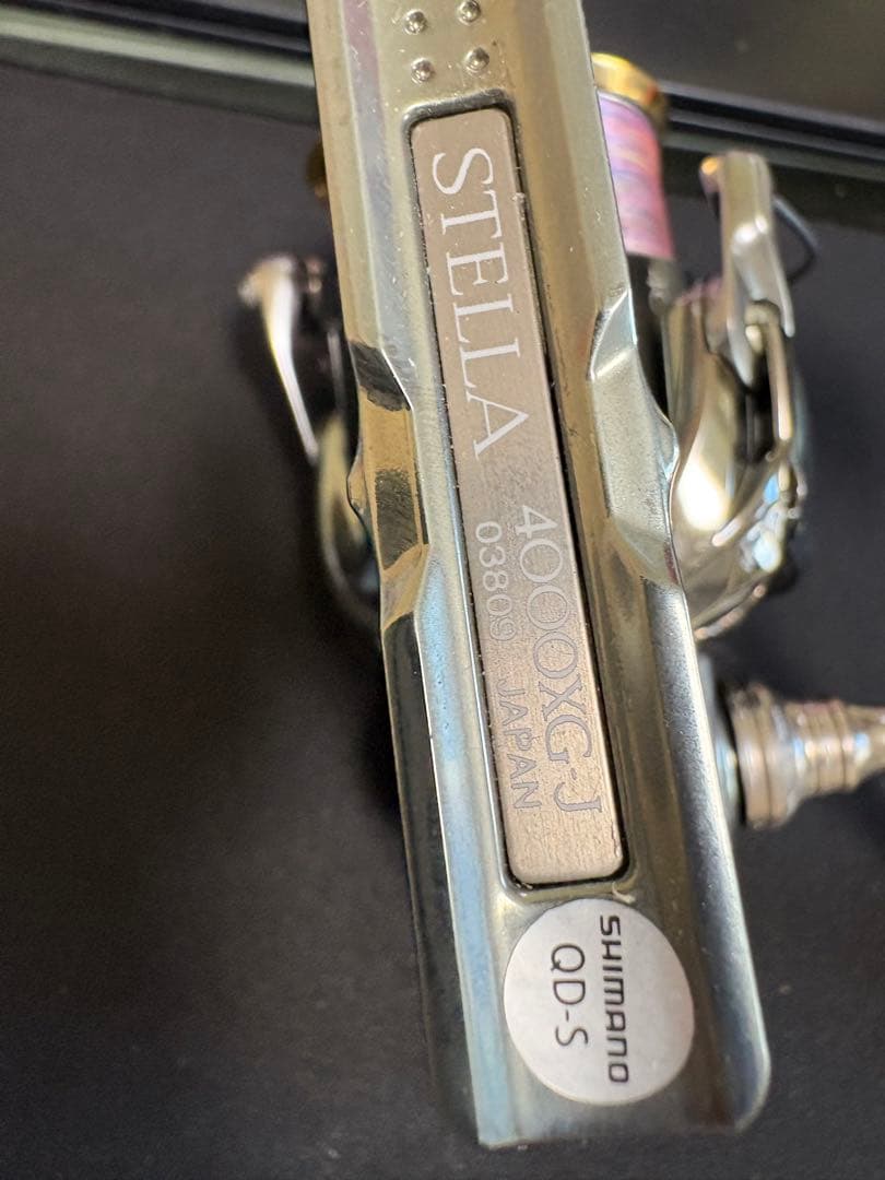 【.R..R.取置き】シマノ ステラ 4000XGJ ＋LIVREハンドル