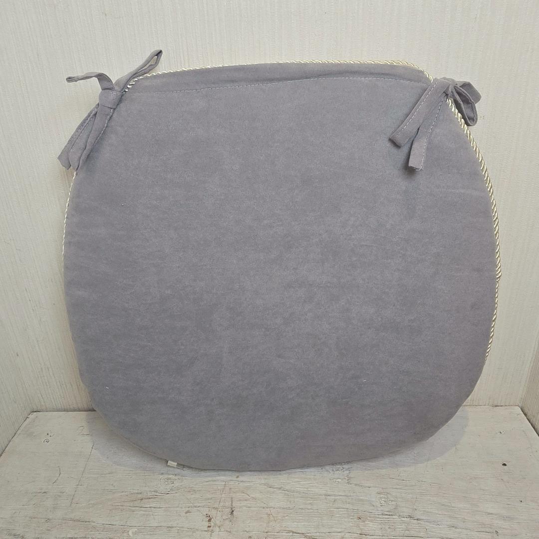 【4個セット】 新品 大判 バテイ クッション 青 紐付き 薔薇 ローズ 馬蹄