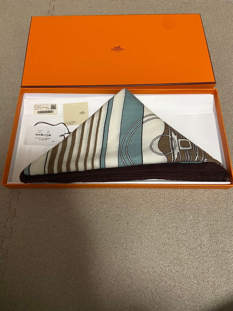 エルメス　カシミアシルク　トライアングルジェアン　2025ss