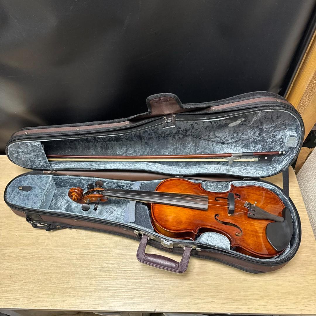 ★Artisan　4/4 バイオリン　SVS-400　ケース付　アルチザン