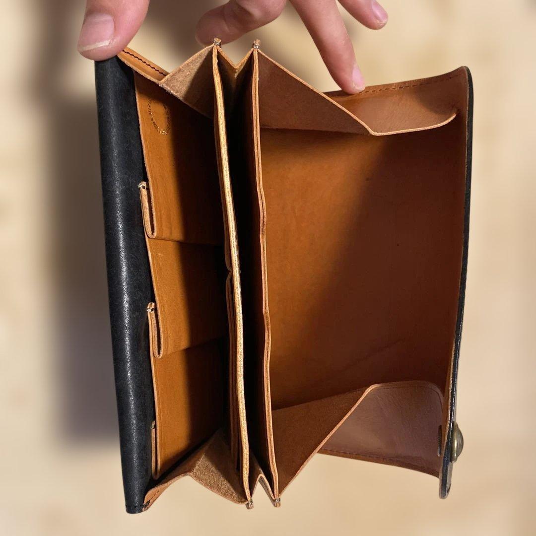 BEER BELLY Dフラップ長財布 レザー製 黒 スナップボタン式