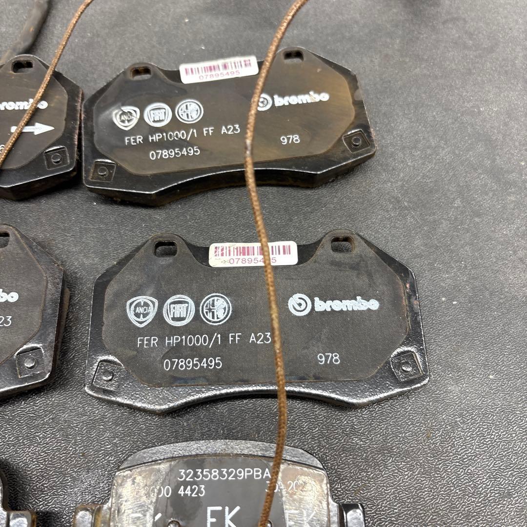 アバルト695純正ブレーキパッド前後、新車外し