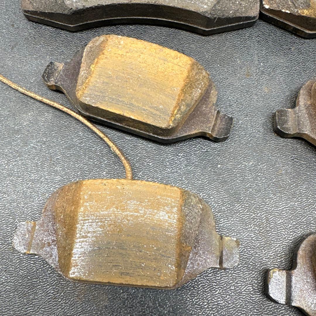 アバルト695純正ブレーキパッド前後、新車外し