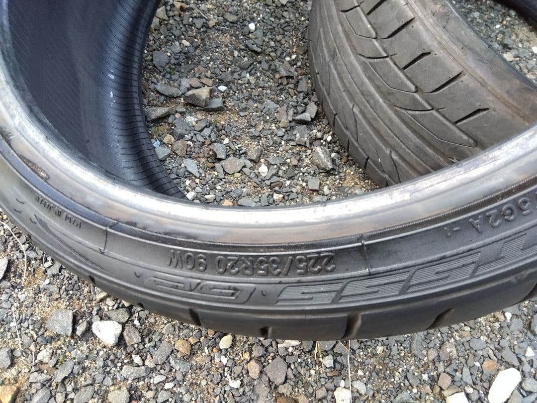 ◤ジャック◢ニットー NT555G2 225/35R20 90W 2本