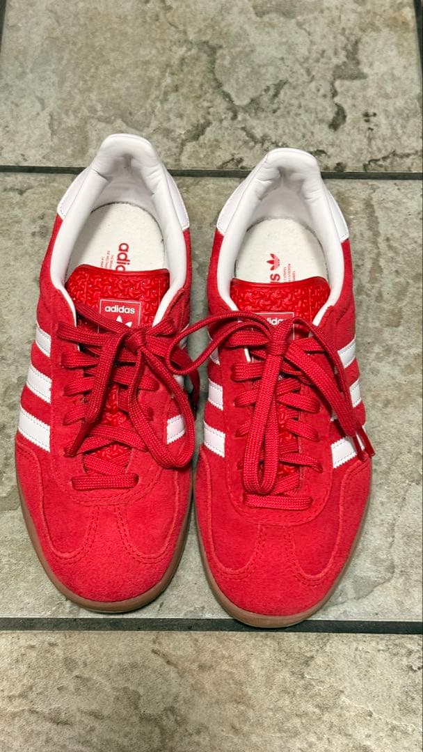 adidas ガゼルインドア　オリジナルス　ウィメンズ　値下げ中！