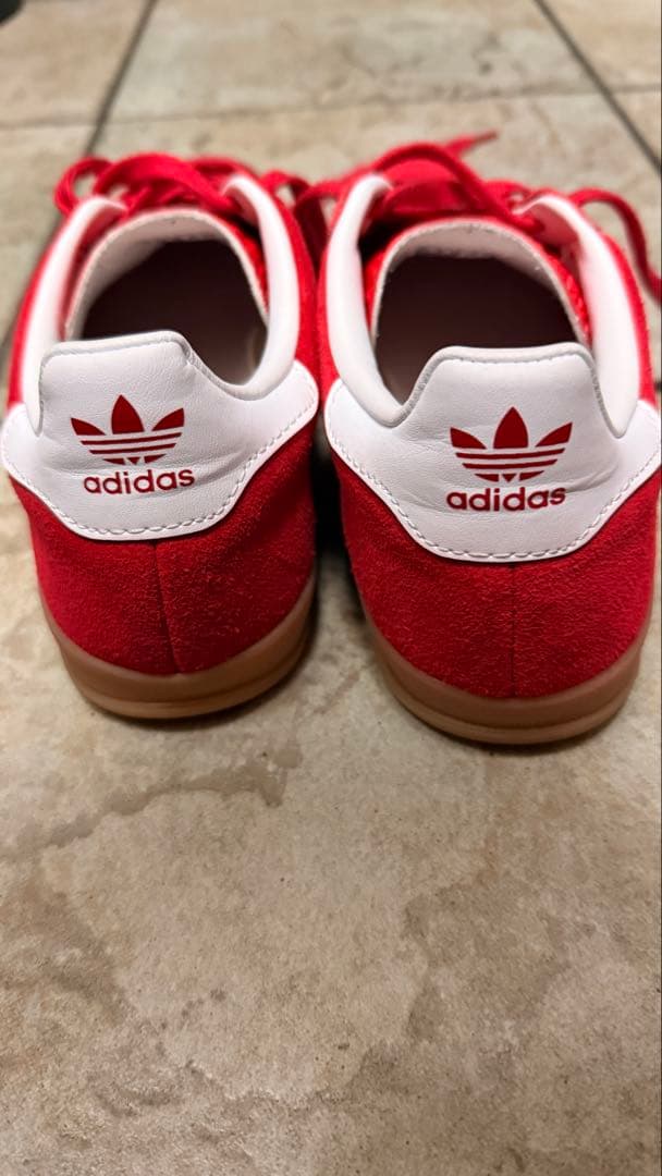 adidas ガゼルインドア　オリジナルス　ウィメンズ　値下げ中！