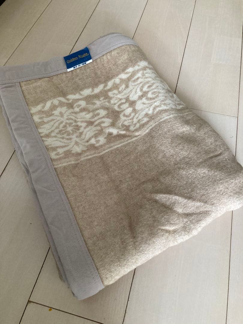 東京西川　カシミヤ100%毛布