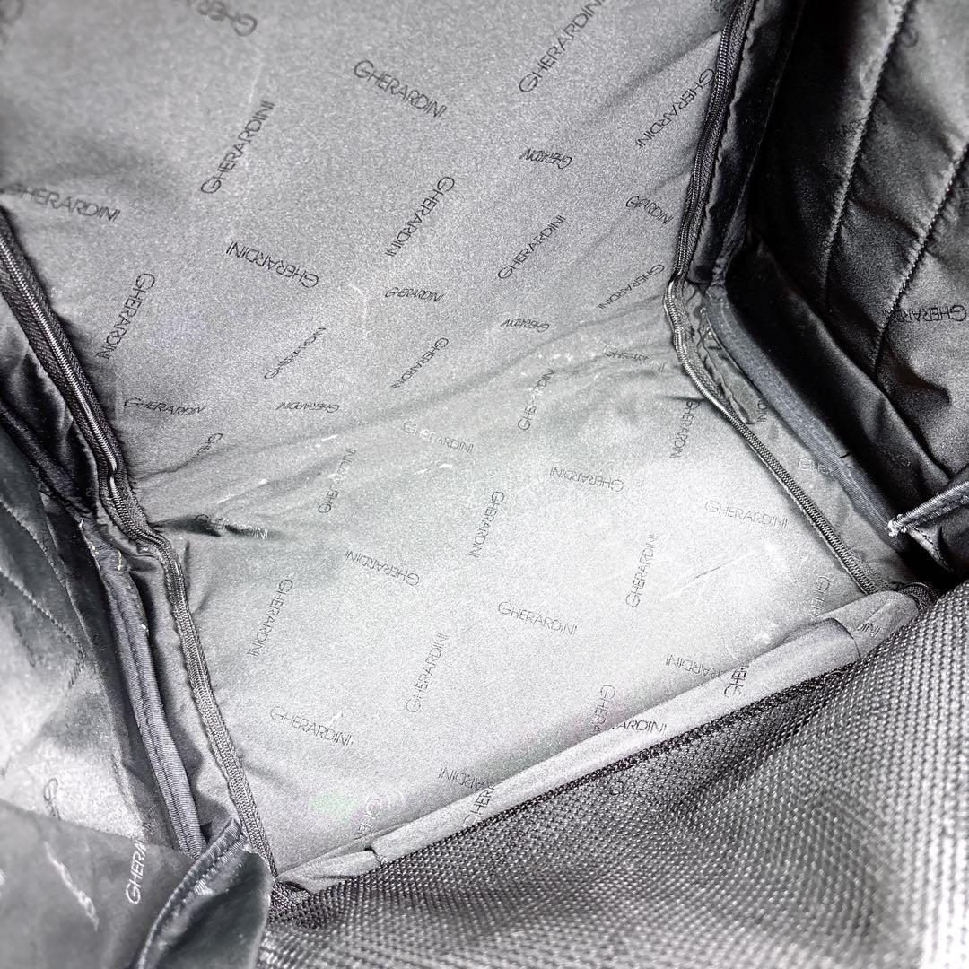 希少✨GHERARDINI ゲラルディーニ　機内持込可　四輪　キャリーケース