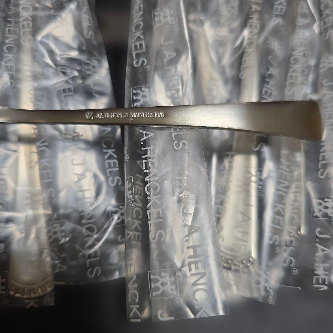 ZWILLING J.A. HENCKELS カトラリーディナーセット　25本