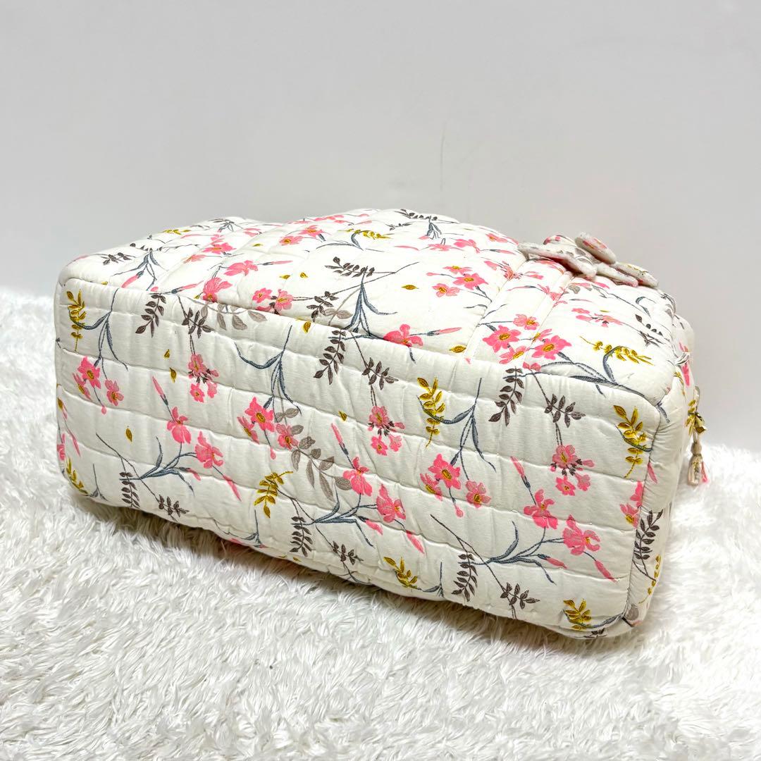 【未使用】 ボンポワン マザーズバッグ ママバッグ キルティング コットン 花柄