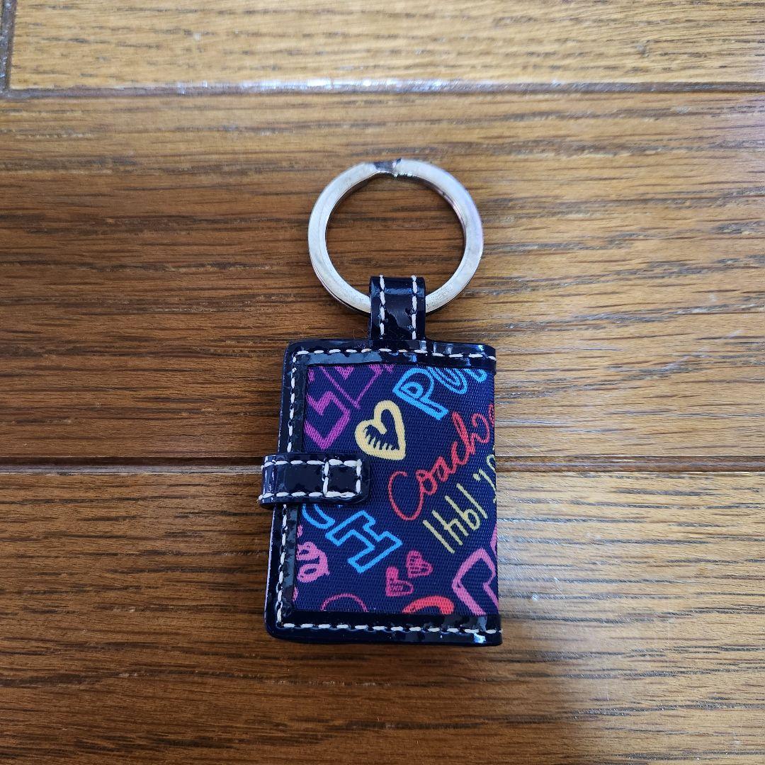 《新品未使用》COACH コーチ キーホルダー チャーム