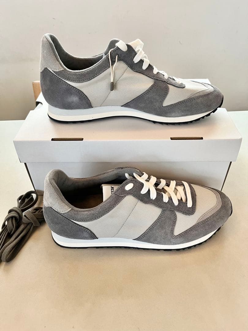 新品未使用品　ノベスタ　マラソントレイル　UK6.5 25.5-26.0cm