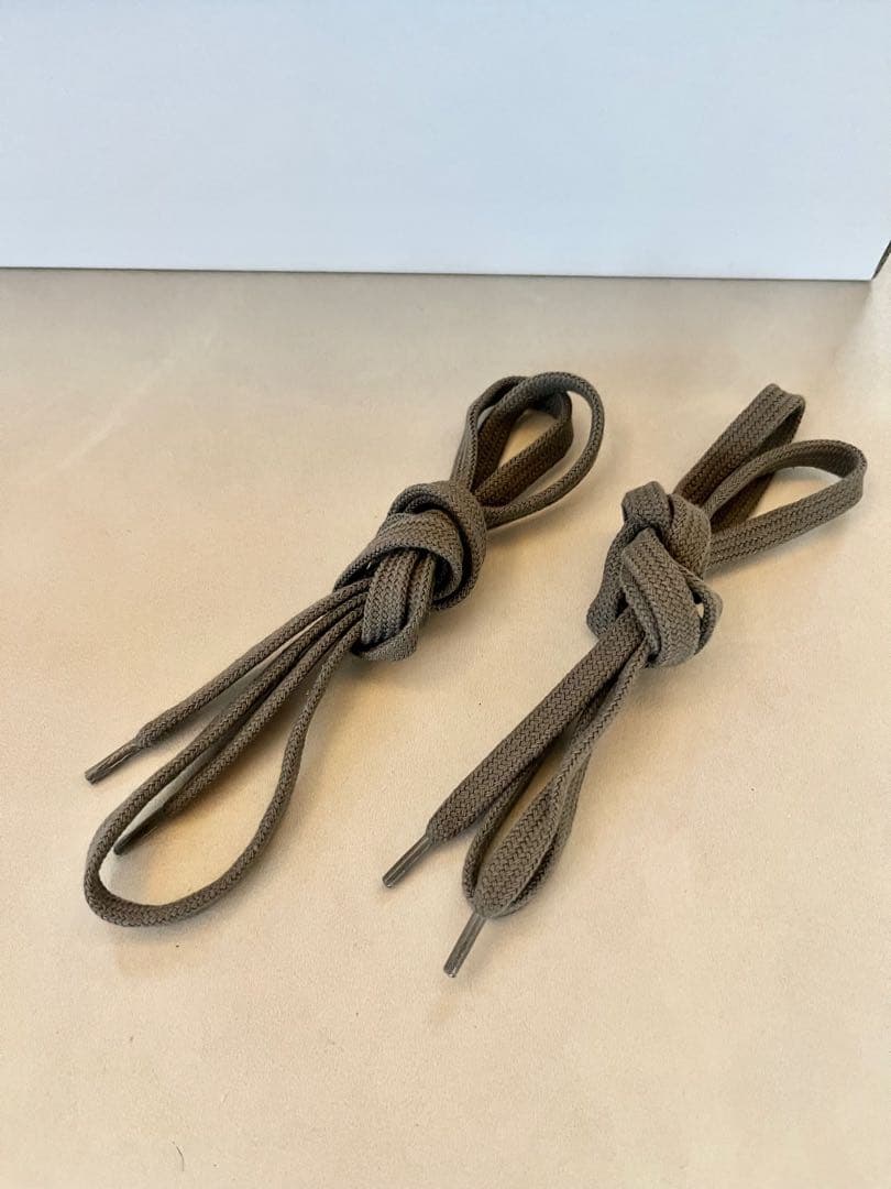 新品未使用品　ノベスタ　マラソントレイル　UK6.5 25.5-26.0cm