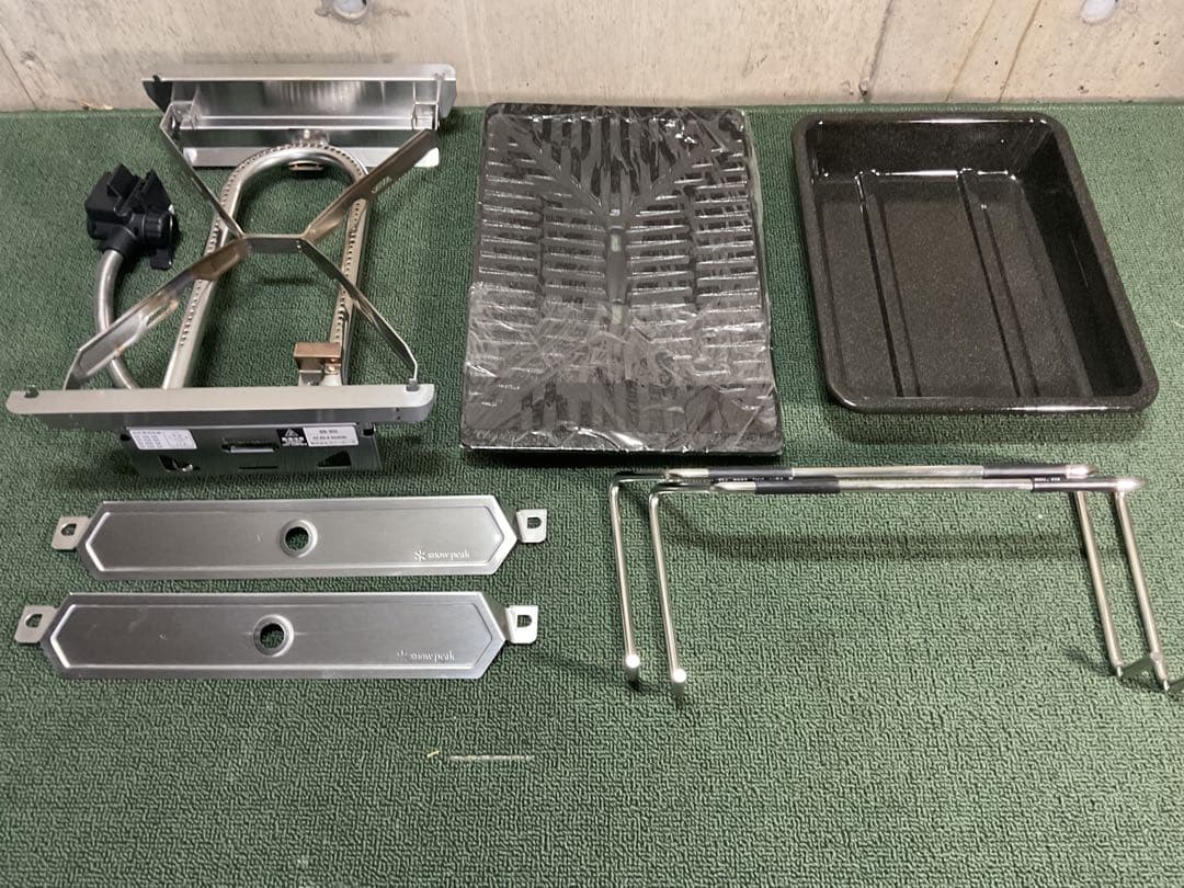 美品 雪峰苑 ＆ 雪峰苑専用 鉄板 グリル スノーピーク  peak