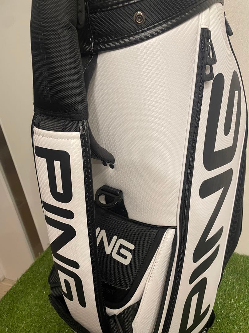 新品　PING TOUR STAFF BAG キャディバッグ 34244 ピン