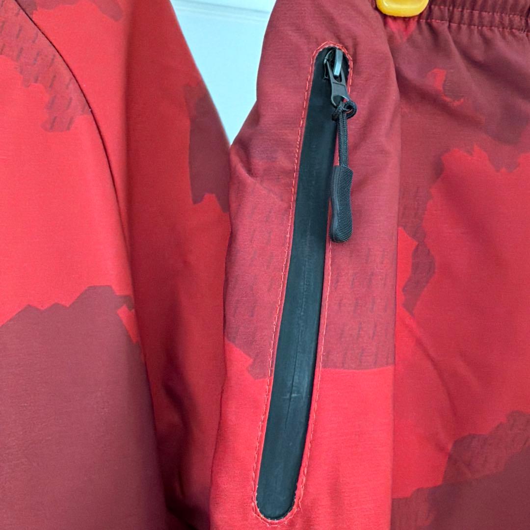 B/ 迷彩柄レッドジャケット＆ショーツセット ビースラッシュ