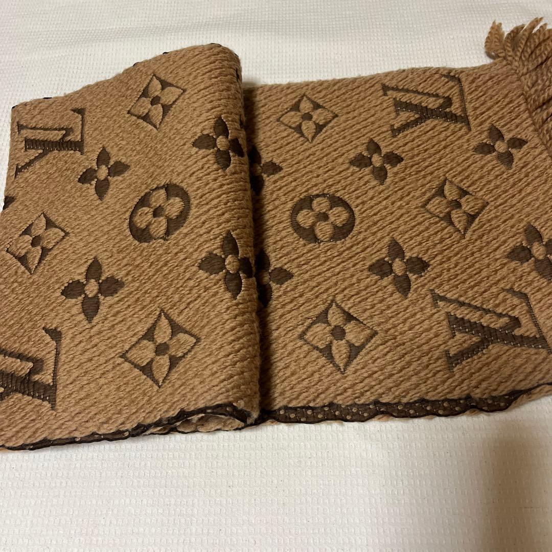 ルイ・ヴィトン　マフラー　キャメル