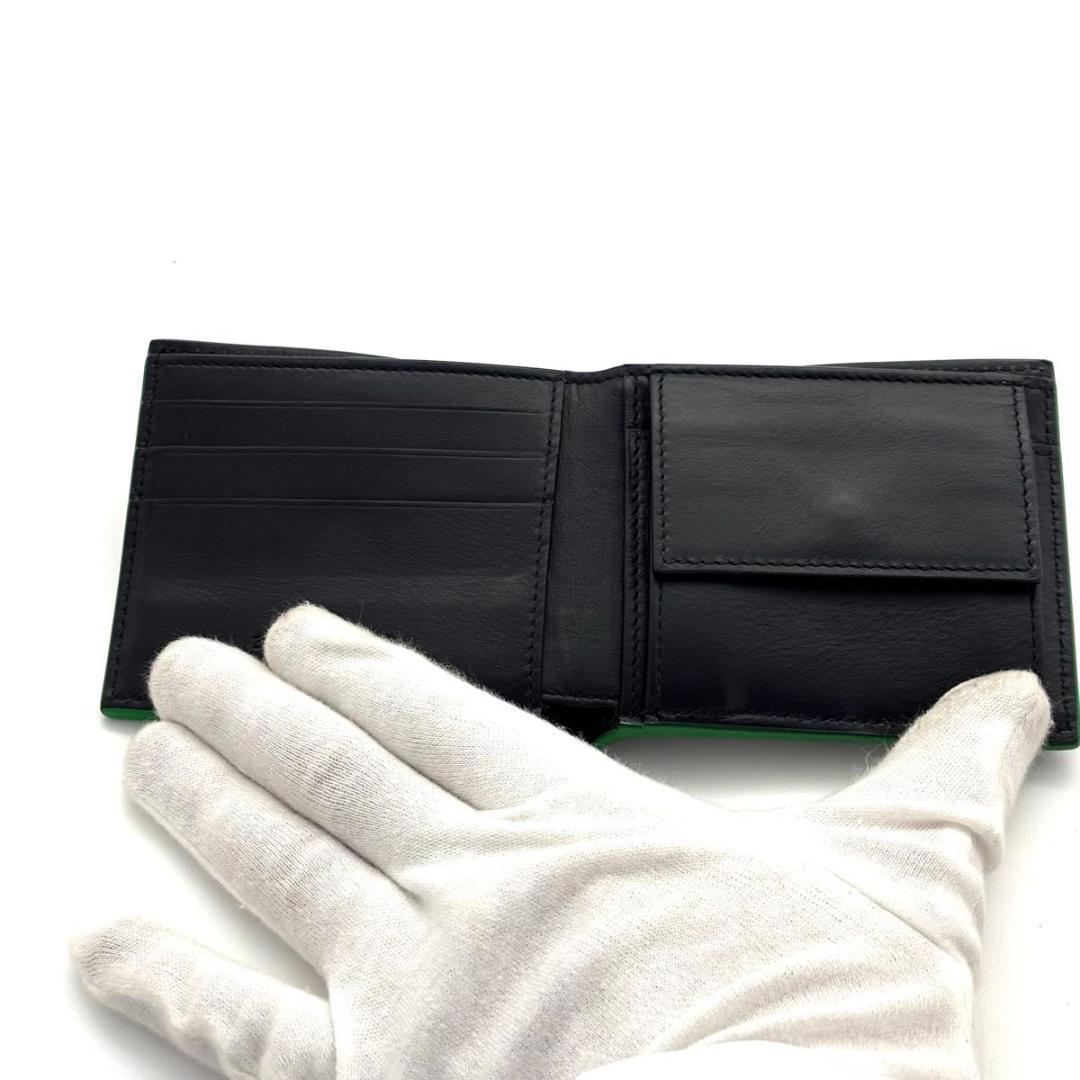 【最高級美品】ボッテガヴェネタ カセット ２つ折り財布 ブラック グリーン