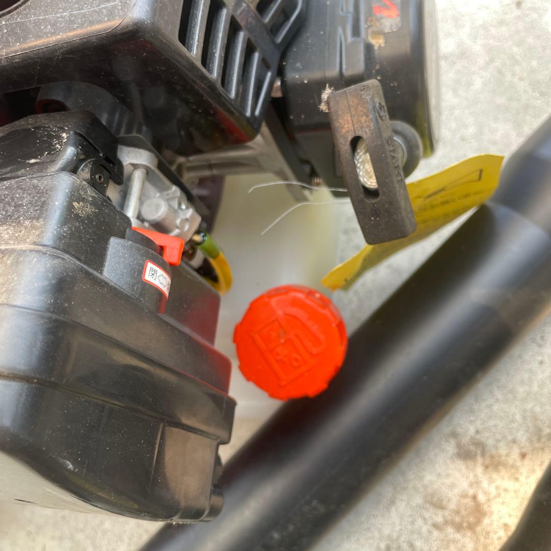 共立（KIORITZ）の背負動力散布機 DME305G-13 美品