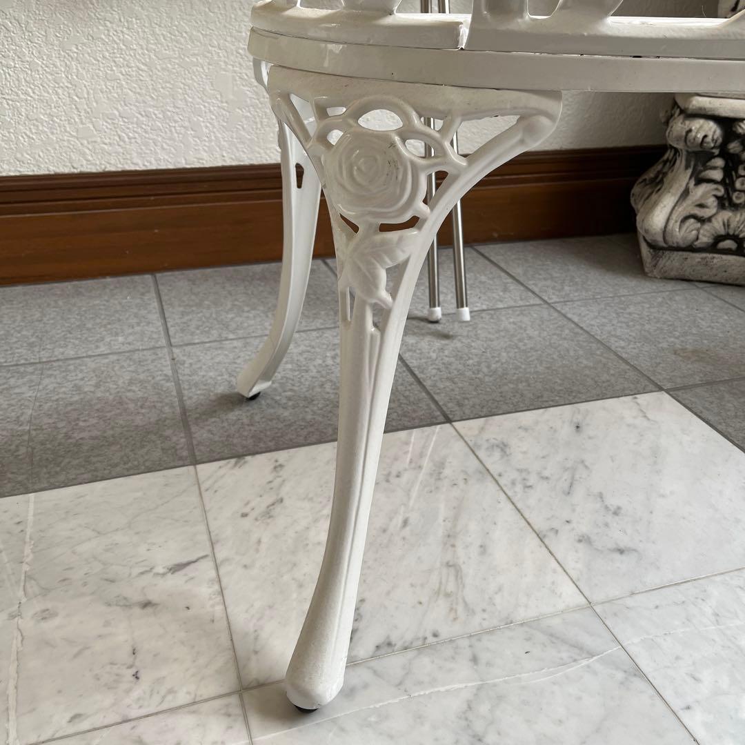 ガーデンベンチ　アンティーク　家具　庭