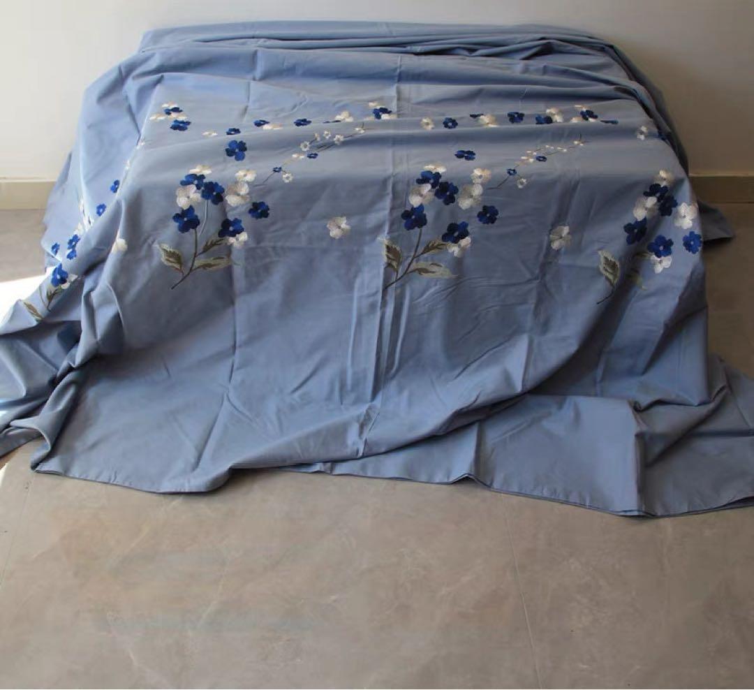 布団カバースーツ枕カバー２個(４点セット)綿100%コットン刺繍