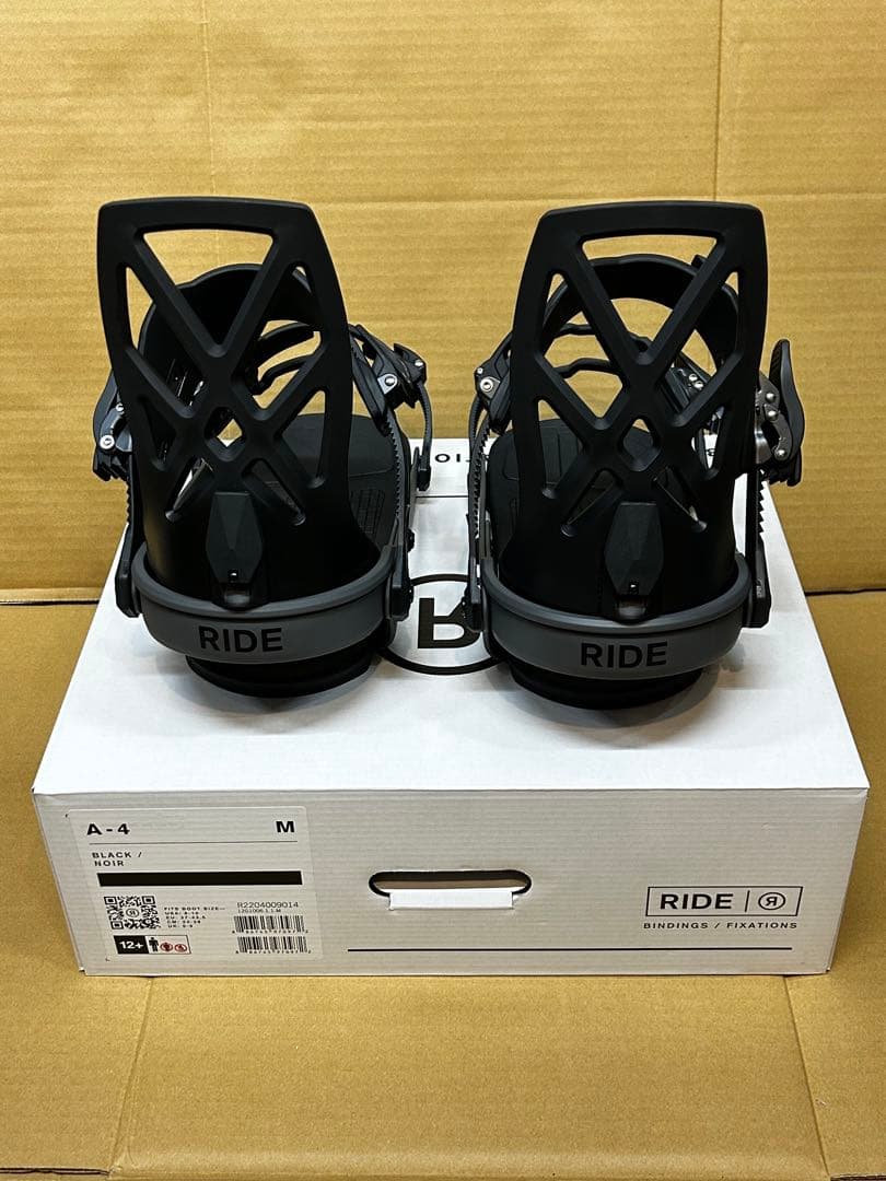 新品 RIDE A-4 ブラック Mサイズ ビンディング