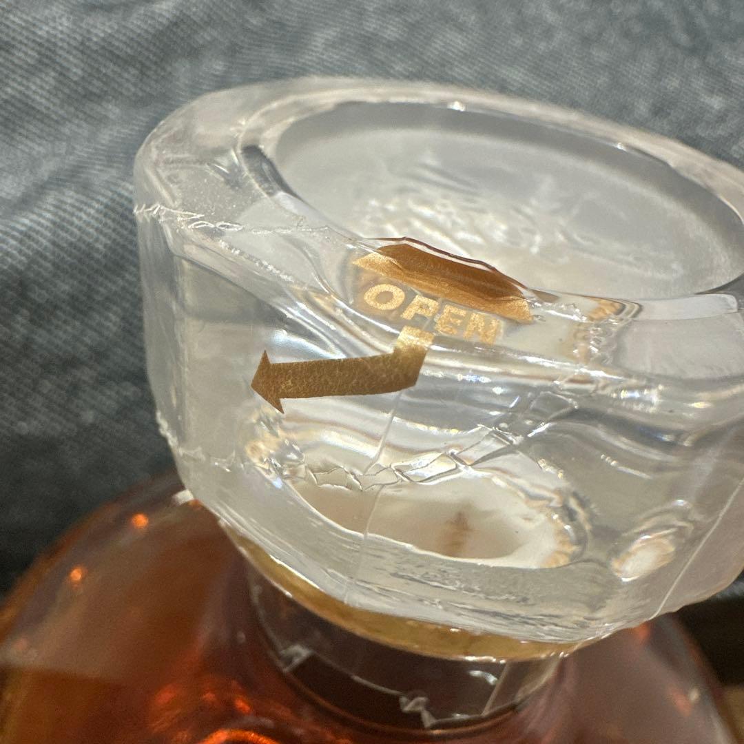 サントリーウイスキー響　17年　700ml　正規品　新品未使用　箱なし