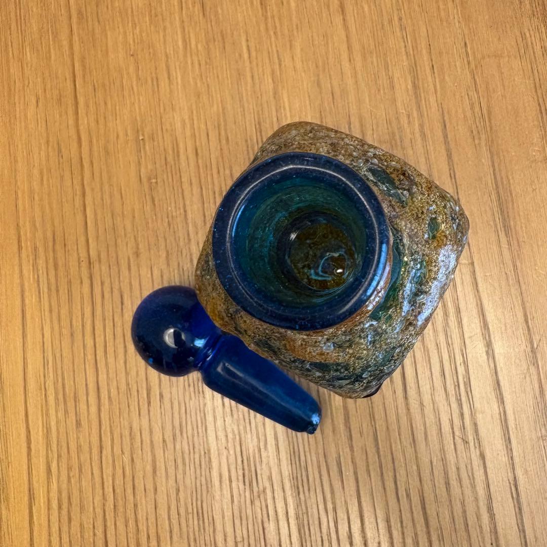 稲嶺盛吉　デキャンタ　グリーン