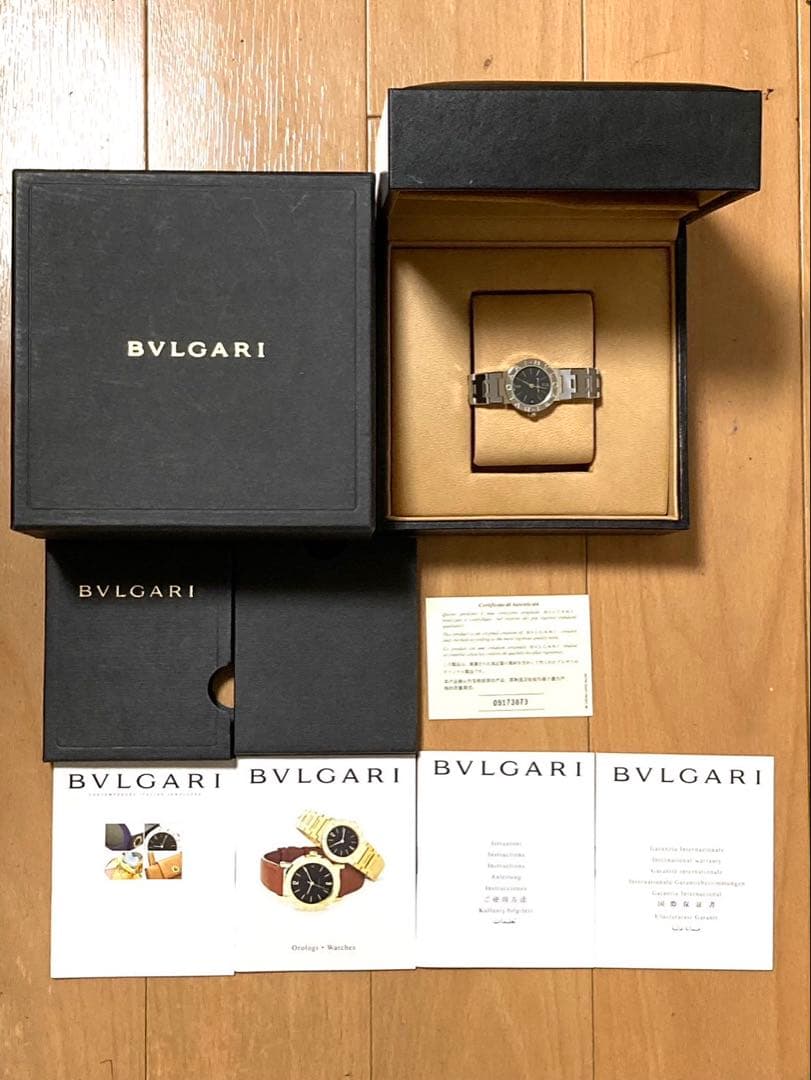 2コマ追加　BVLGARI ブルガリ　BB23SS ロゴ有り　レディース腕時計