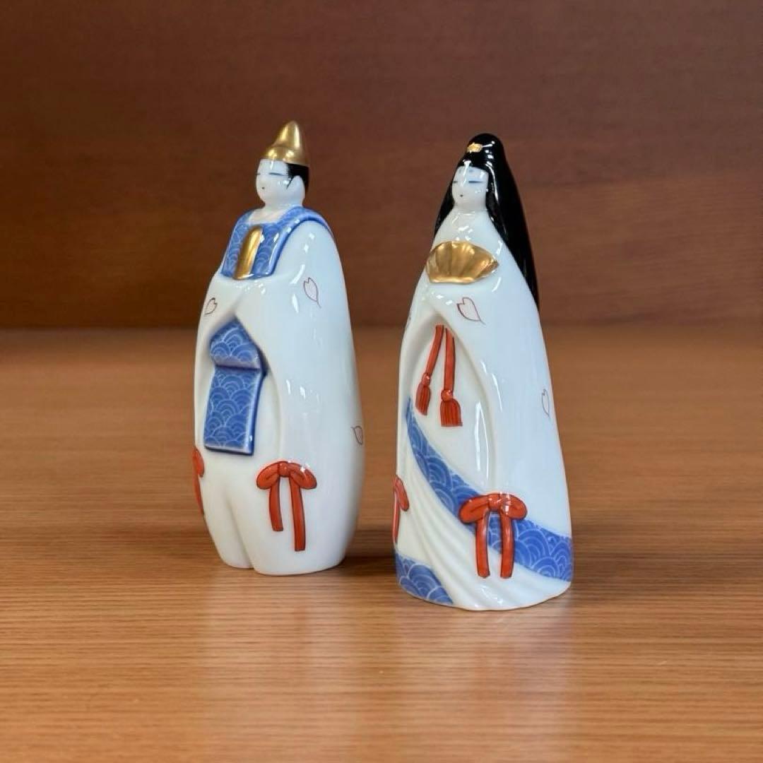 伊万里焼 畑萬陶苑 色絵金彩墨弾き青海波文 夫婦雛☆