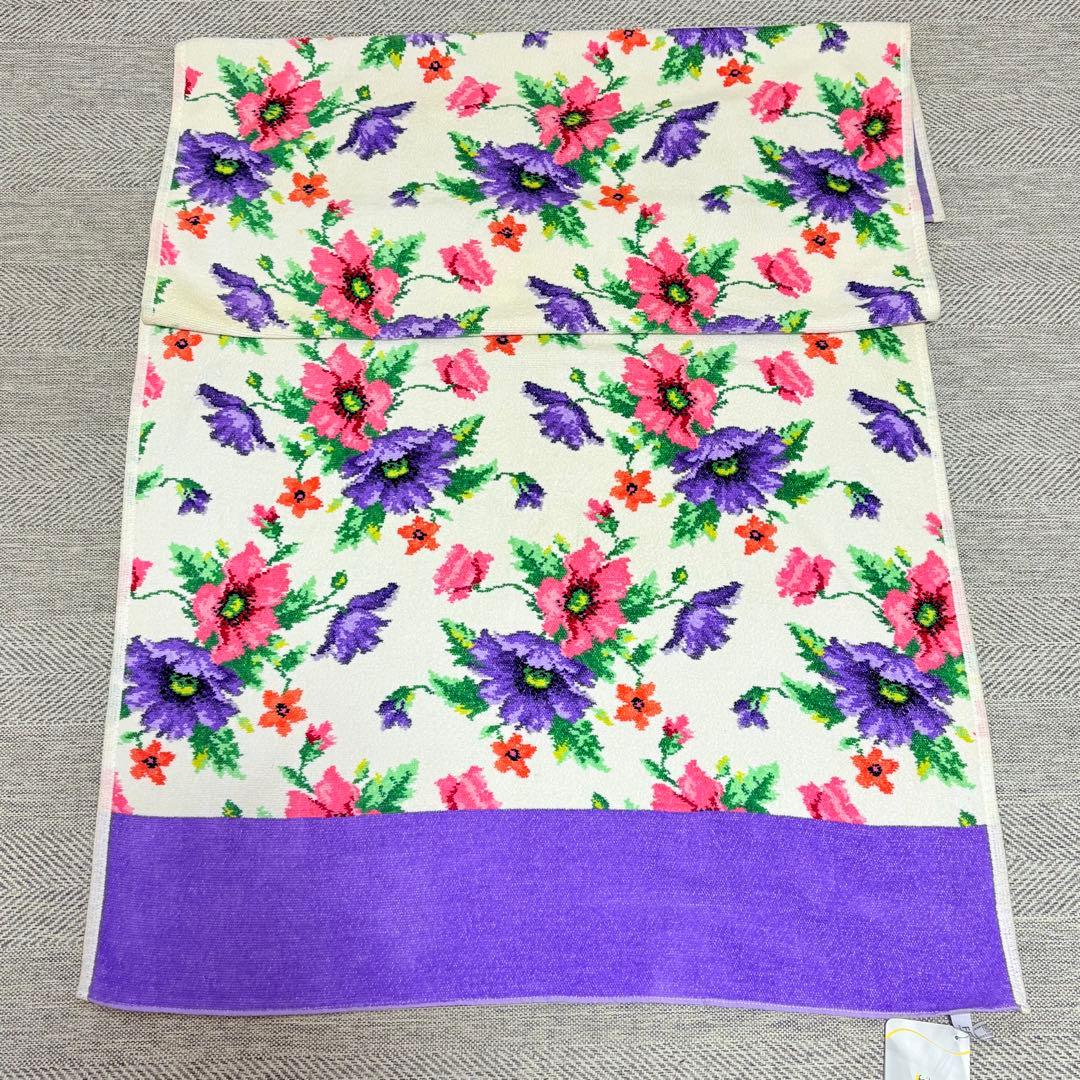 美品タグ付き　FEILER フェイラー　大判バスタオル　花柄